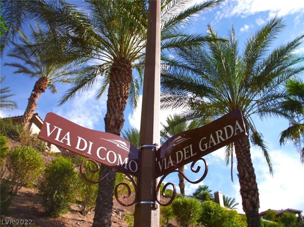 Photo 2 of 5 Via Del Garda