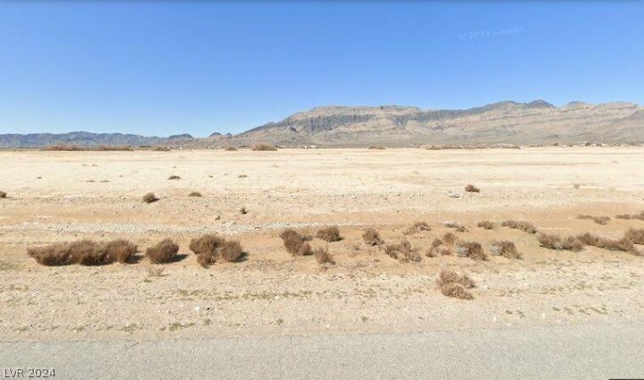 5700 Linda, Pahrump