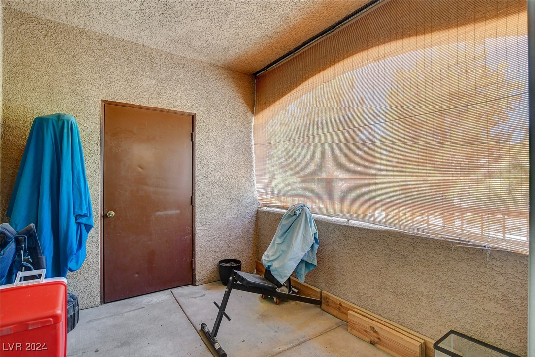 Photo 13 of 17, 9580 W Reno Avenue #238