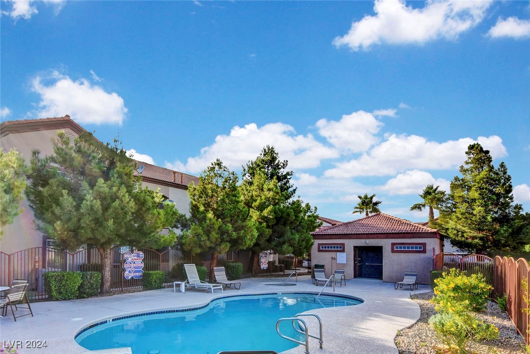 9580 W Reno Avenue #238, Las Vegas
