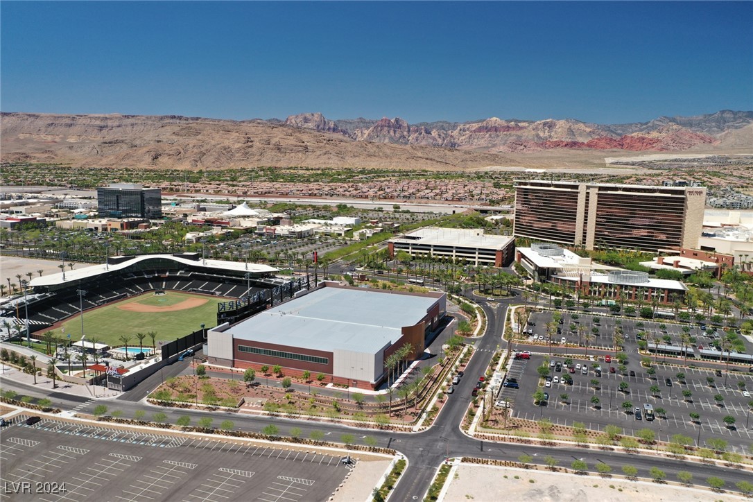 Photo 13 of 51, 11441 Allerton Park Drive #214