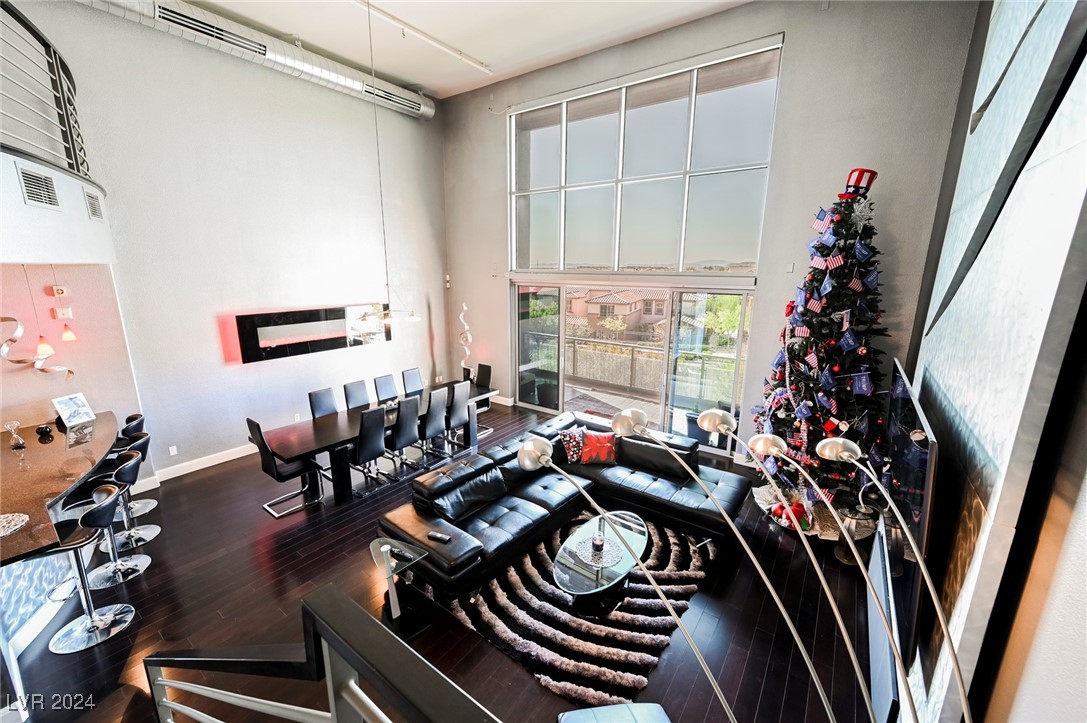 Photo 15 of 51, 11441 Allerton Park Drive #214
