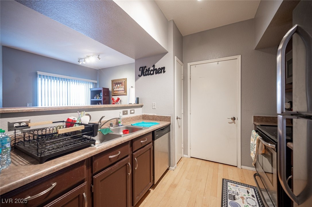 Photo 15 of 37, 6650 W Warm Springs Road #1079