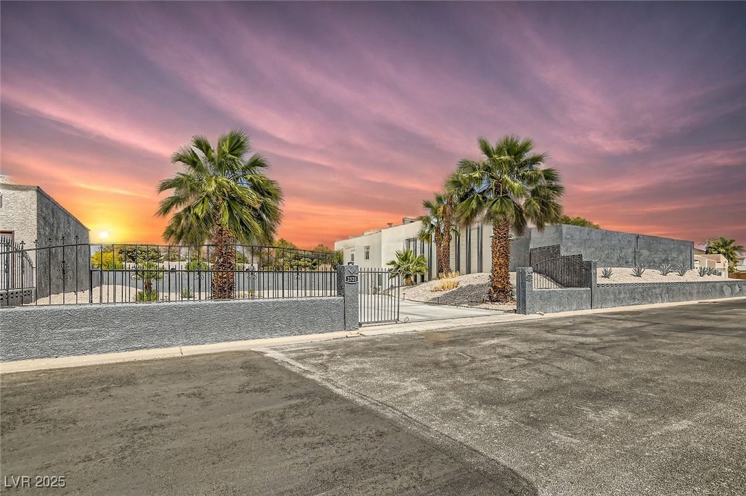 Photo 5 of 2520 Castlesands Way