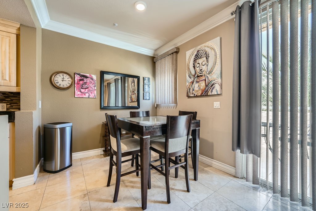 Photo 5 of 220 E Flamingo Road #402
