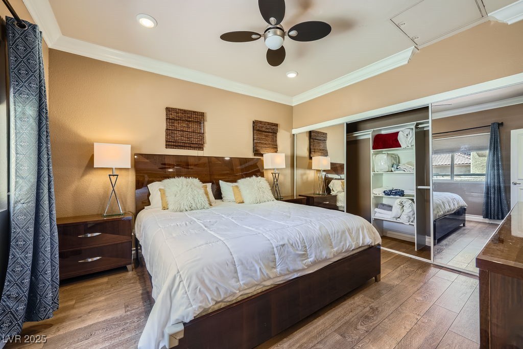 Photo 4 of 220 E Flamingo Road #402