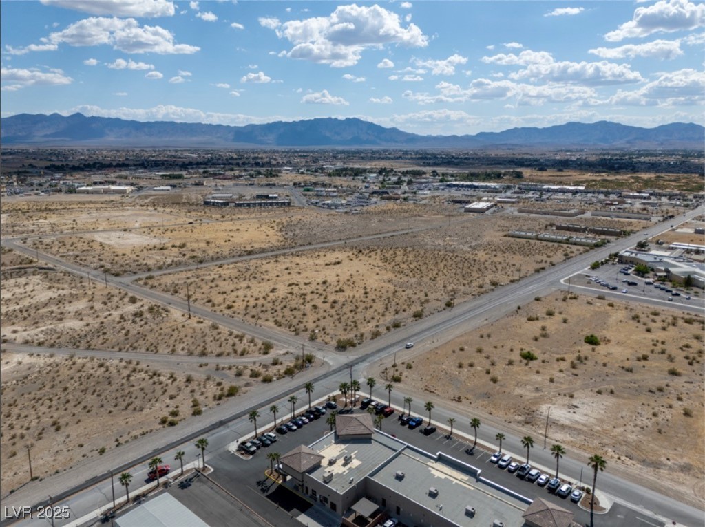 Photo 4 of 1841 E Basin Avenue