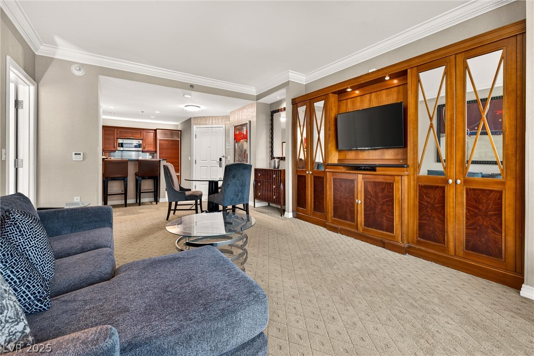 Photo 9 of 34, 125 E Harmon Avenue #321