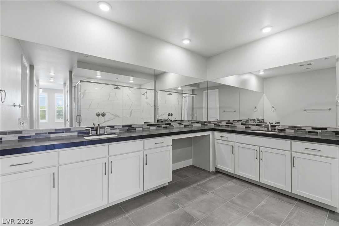Photo 26 of 45, 11280 Granite Ridge Drive #1012