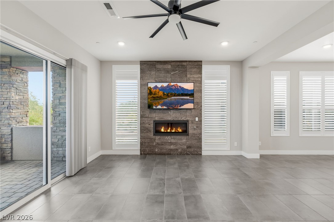 Photo 8 of 45, 11280 Granite Ridge Drive #1012