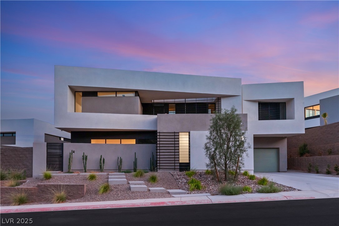 25 Canyon Bay Drive, Henderson 89011