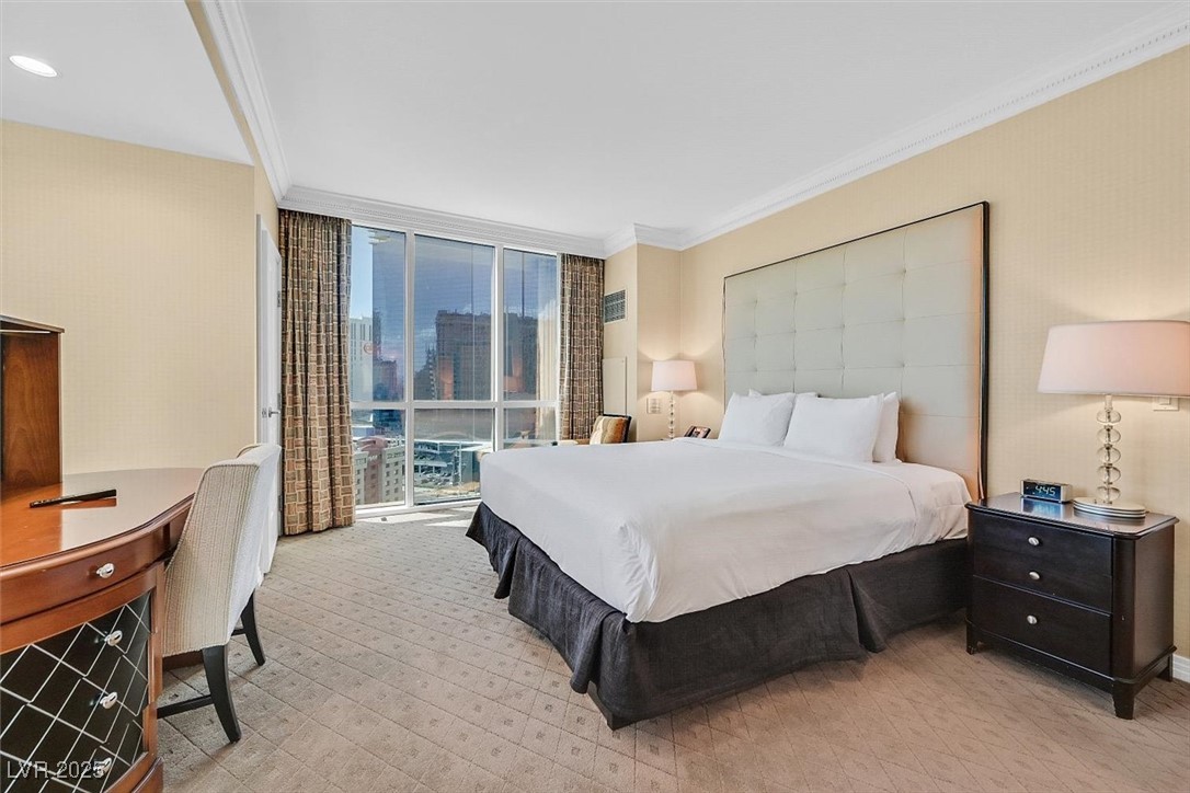 Photo 34 of 42, 135 E Harmon Avenue #1401