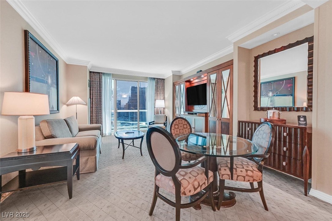 Photo 19 of 42, 135 E Harmon Avenue #1401