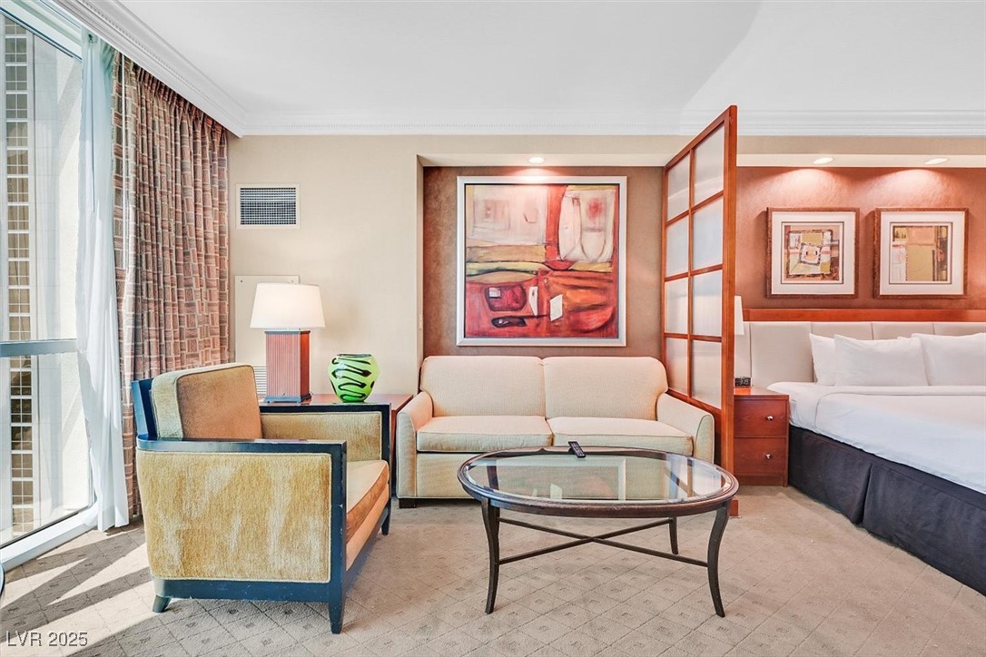 Photo 13 of 25, 135 E Harmon Avenue #1403