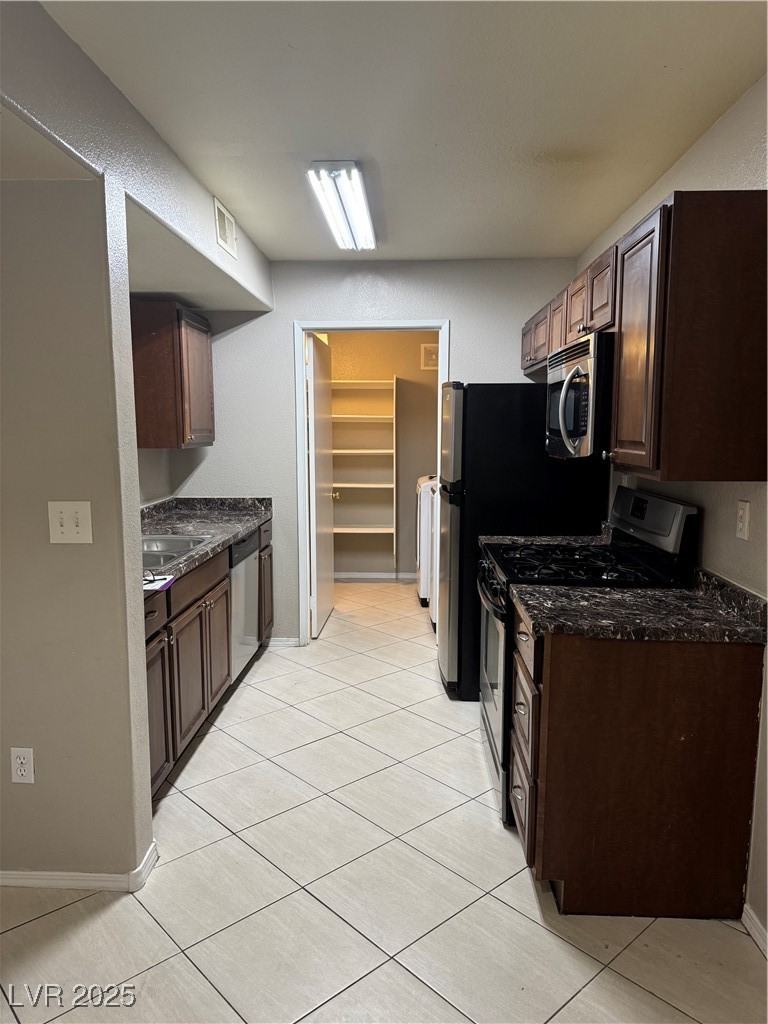 Photo 4 of 7885 W Flamingo Road #1101