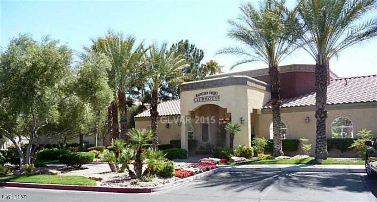 Photo 13 of 16, 7885 W Flamingo Road #1101