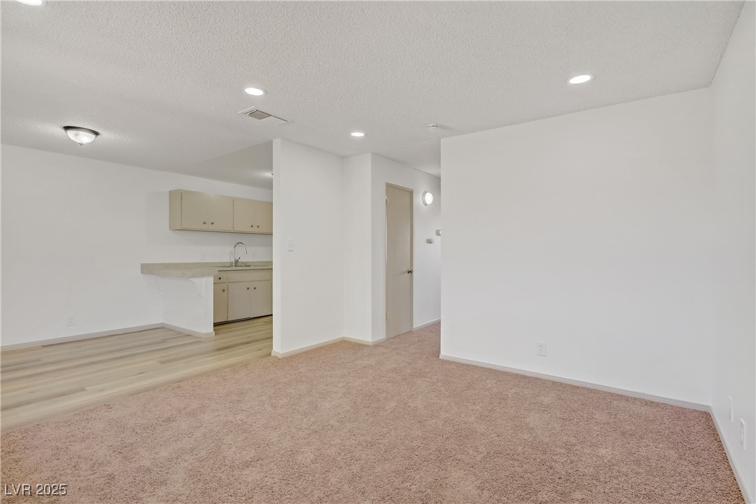 Photo 8 of 31, 304 Orland Street #47