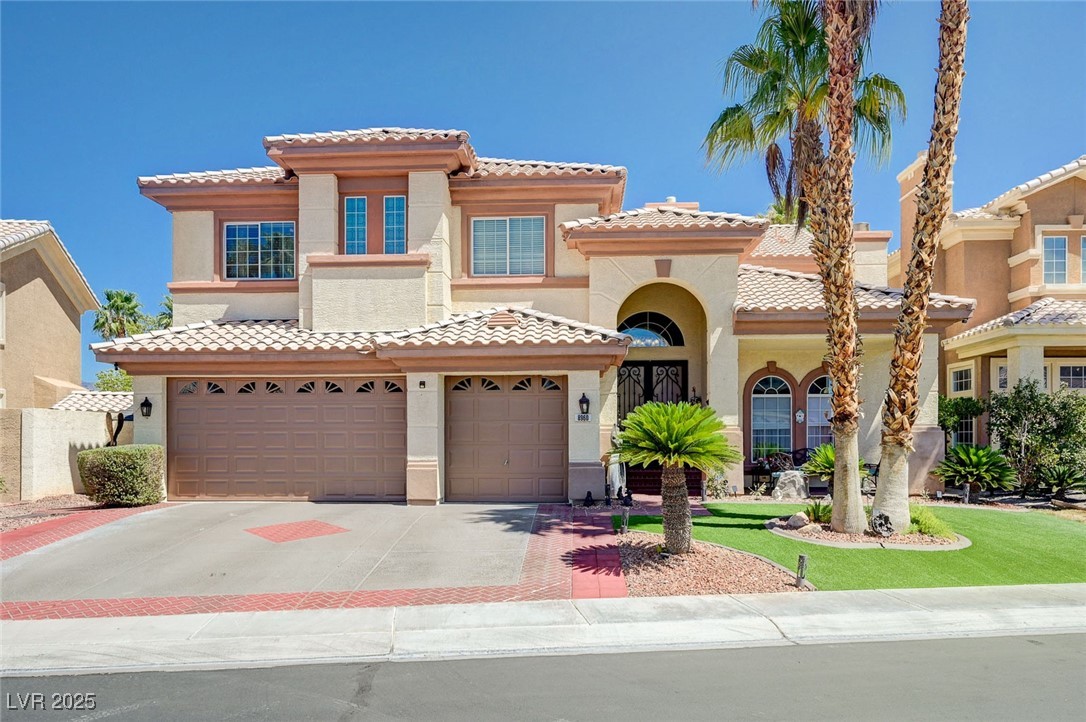 8960 Lansberry Court, Las Vegas 89147