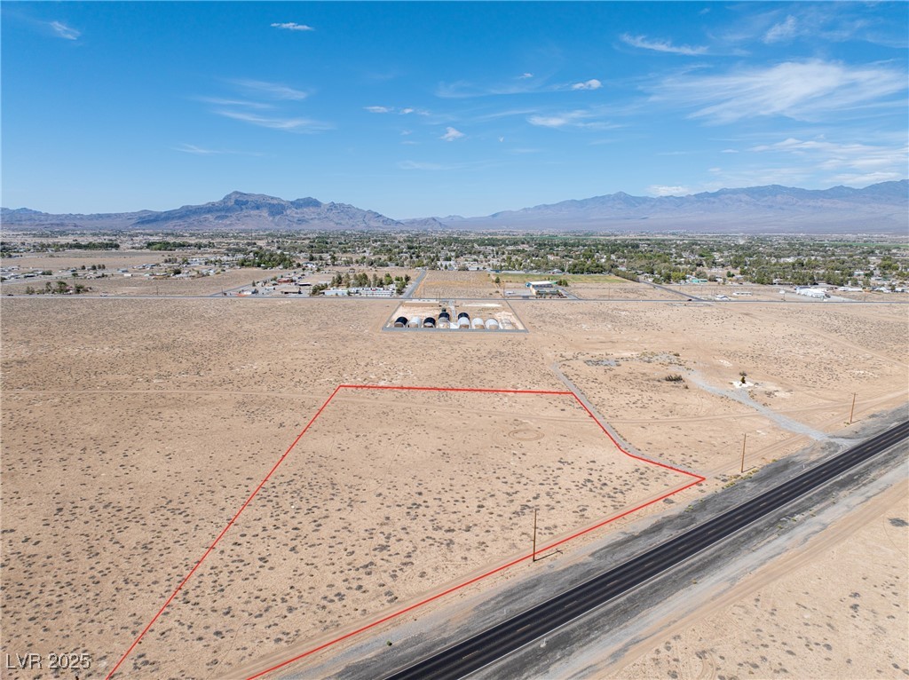 Photo 3 of 1650 W Nevada Highway 372