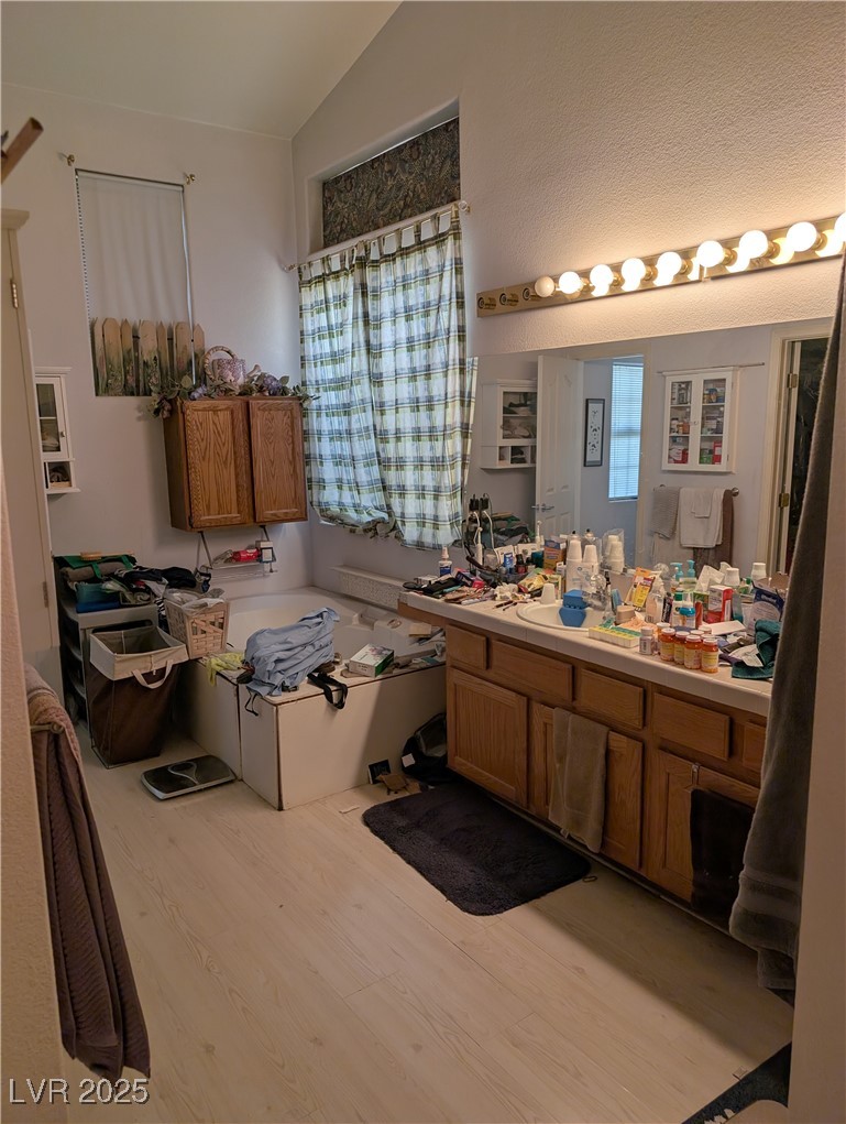 Photo 5 of 6805 Silver Chisel Avenue
