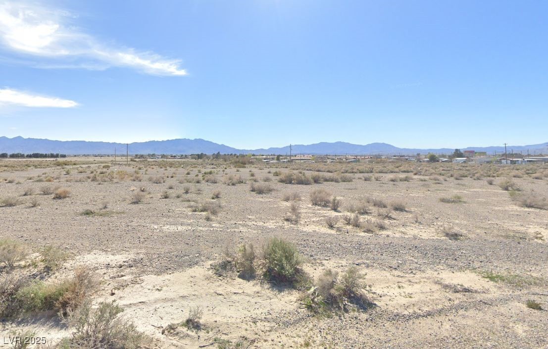 930 S Apache Street, Pahrump 89048