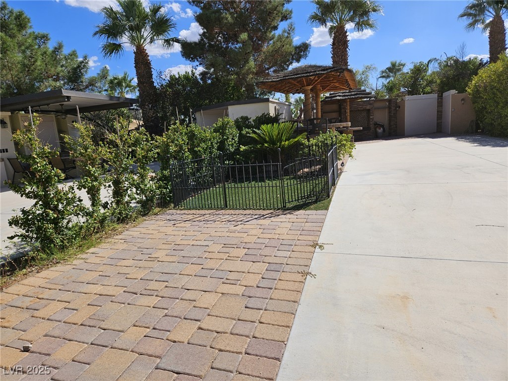 Photo 9 of 24, 8175 Arville Street #308