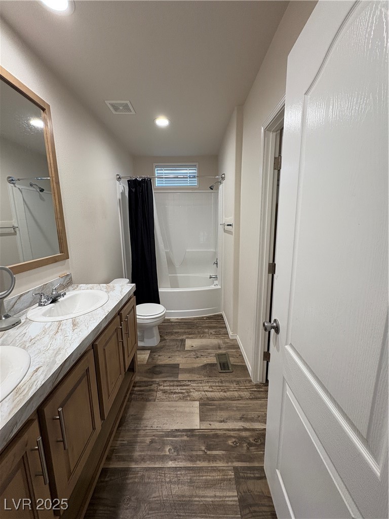 Photo 12 of 17, 1151 Avenue H