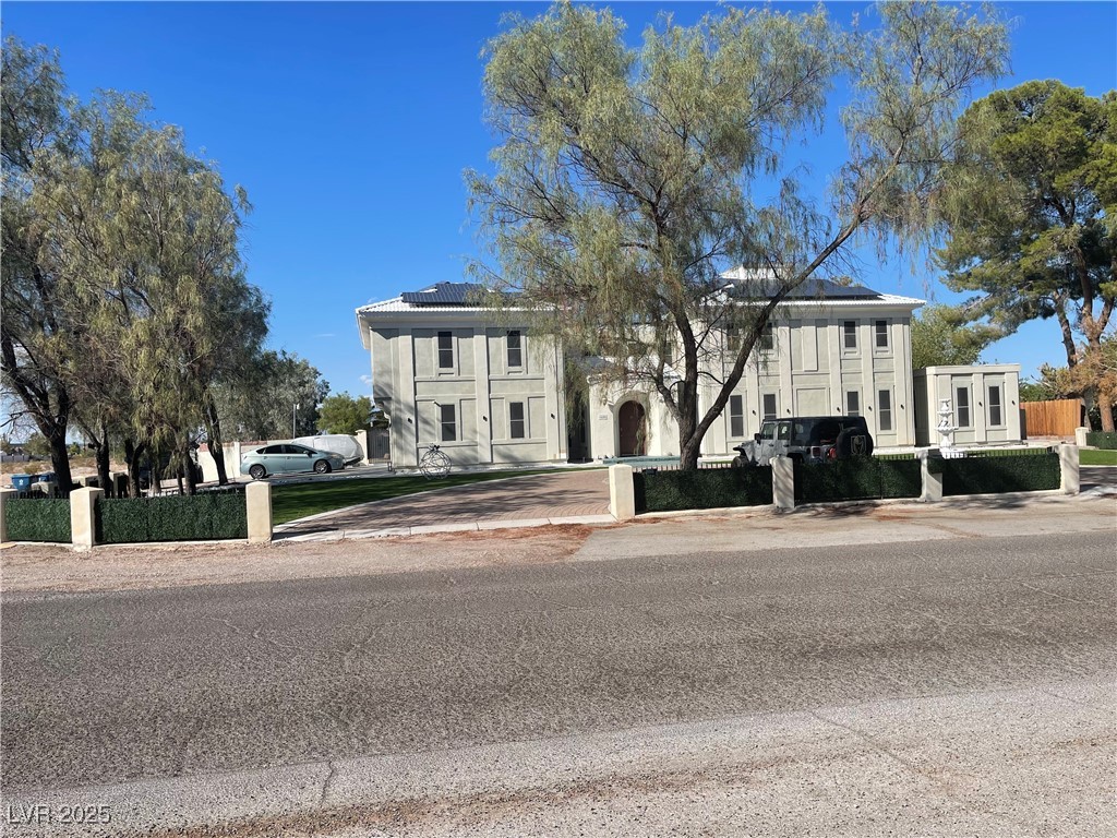 6480 W Oquendo Road, Las Vegas 89118