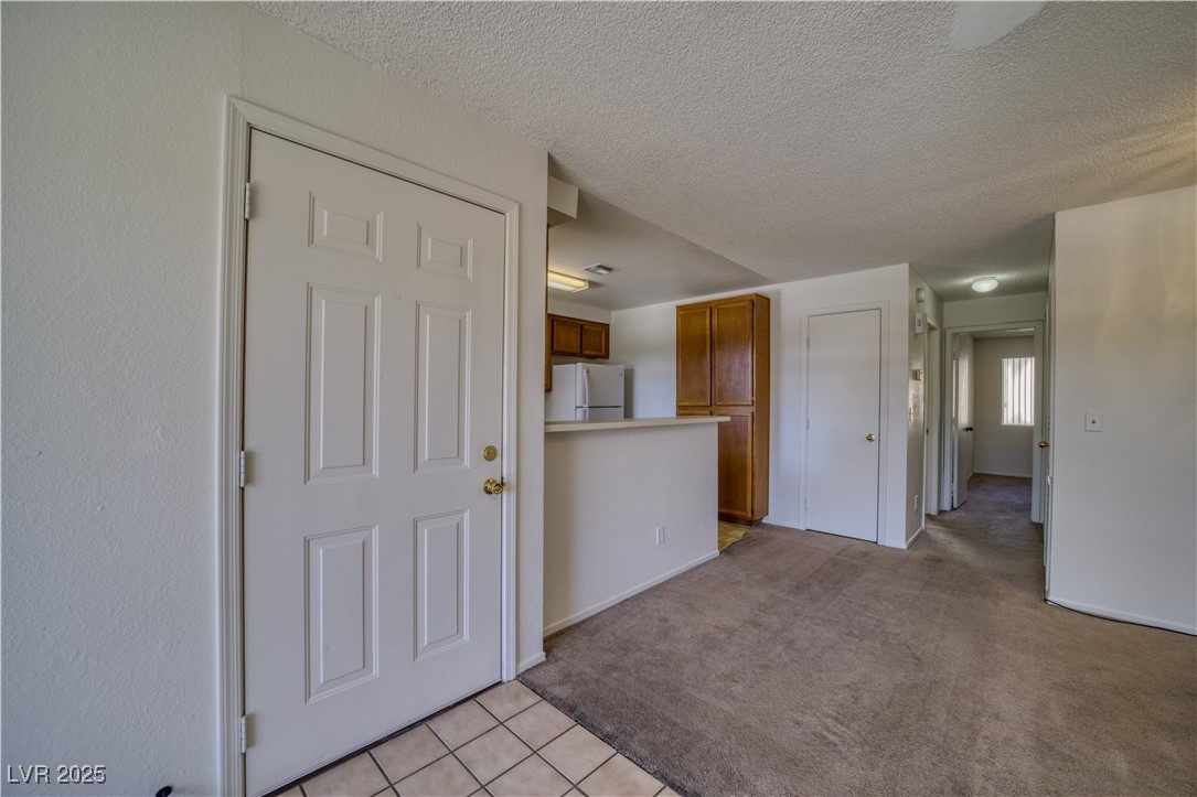 Photo 11 of 39, 2232 Aspen Mirror Way #202