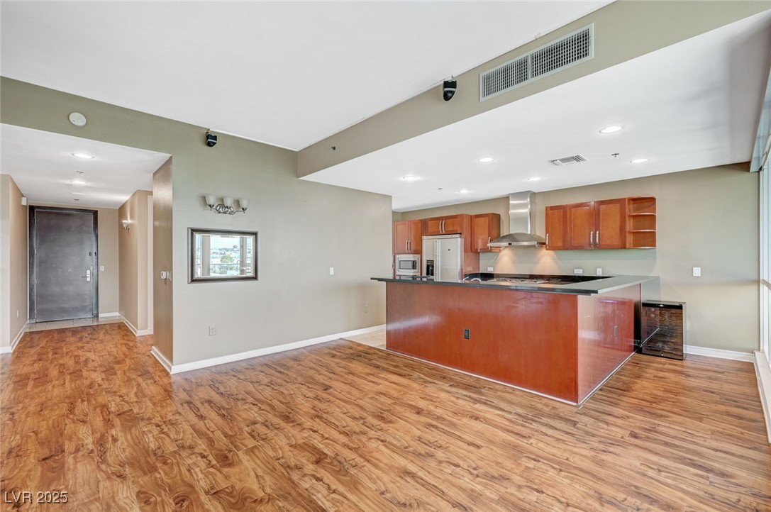 Photo 4 of 4575 Dean Martin Drive #806