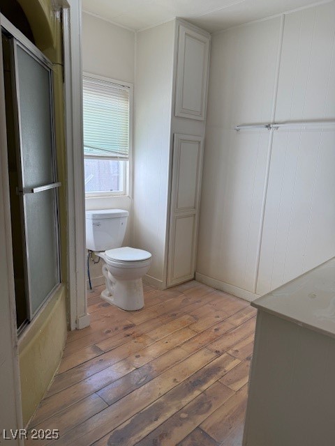 Photo 16 of 38, 1655 Marble Avenue #754