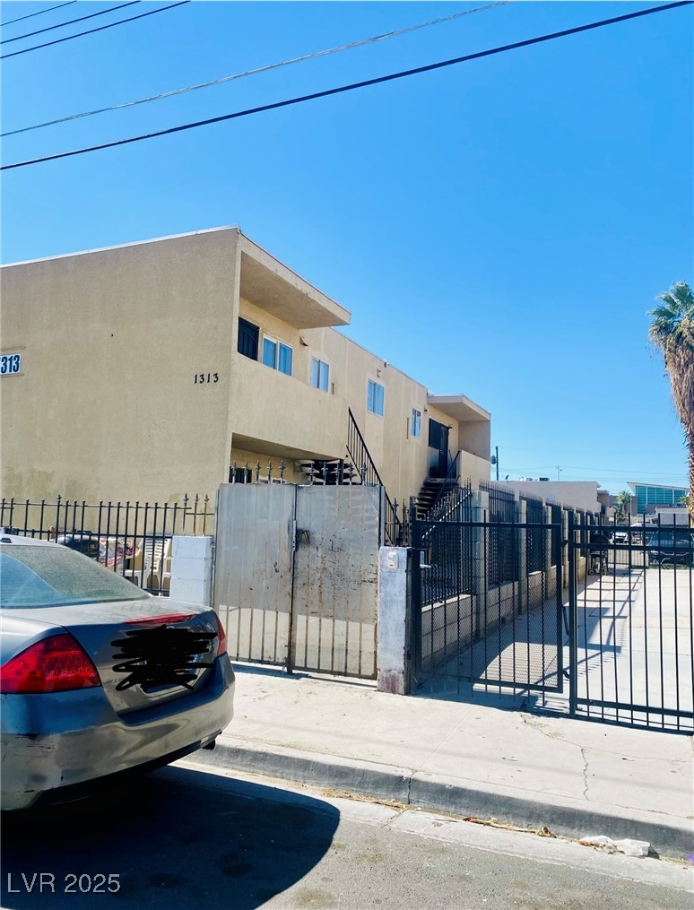 1313 N 23rd Street, Las Vegas 89101
