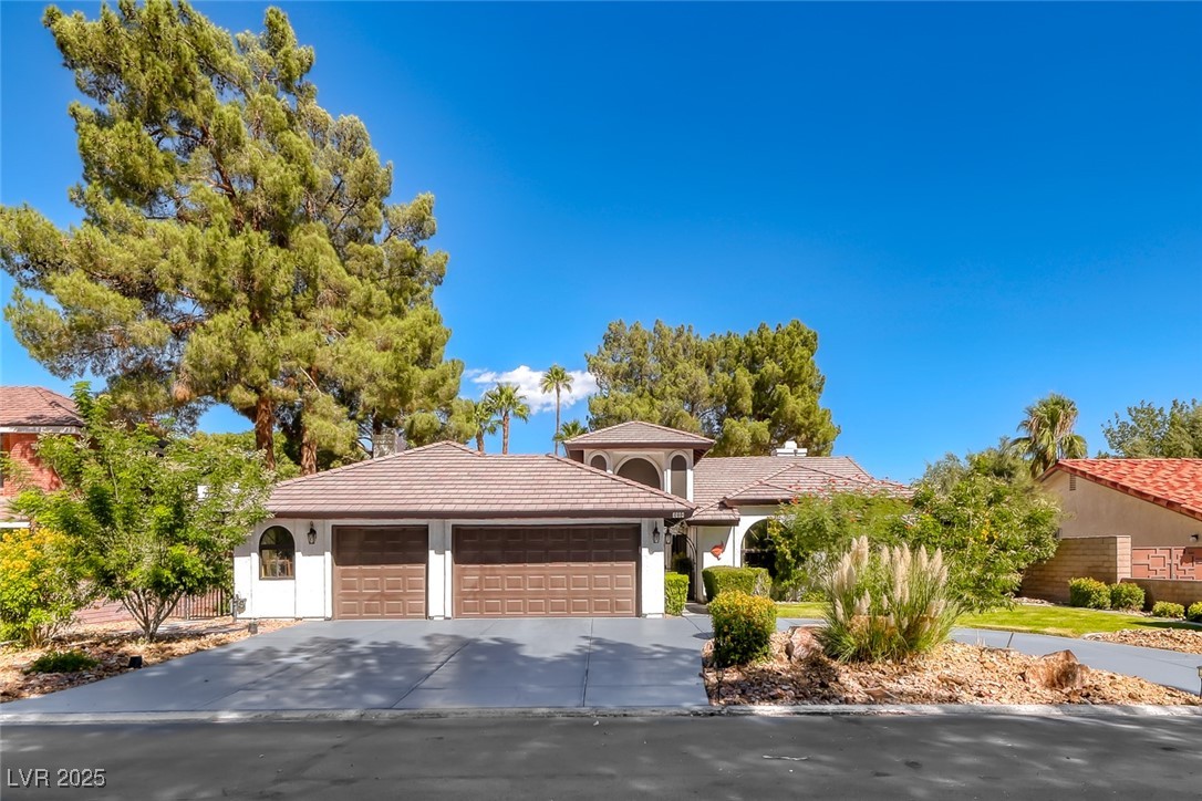2504 Windjammer Way, Las Vegas 89107