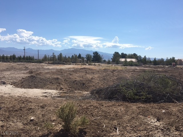 Photo 2 of 2241 S Toiyabe Avenue
