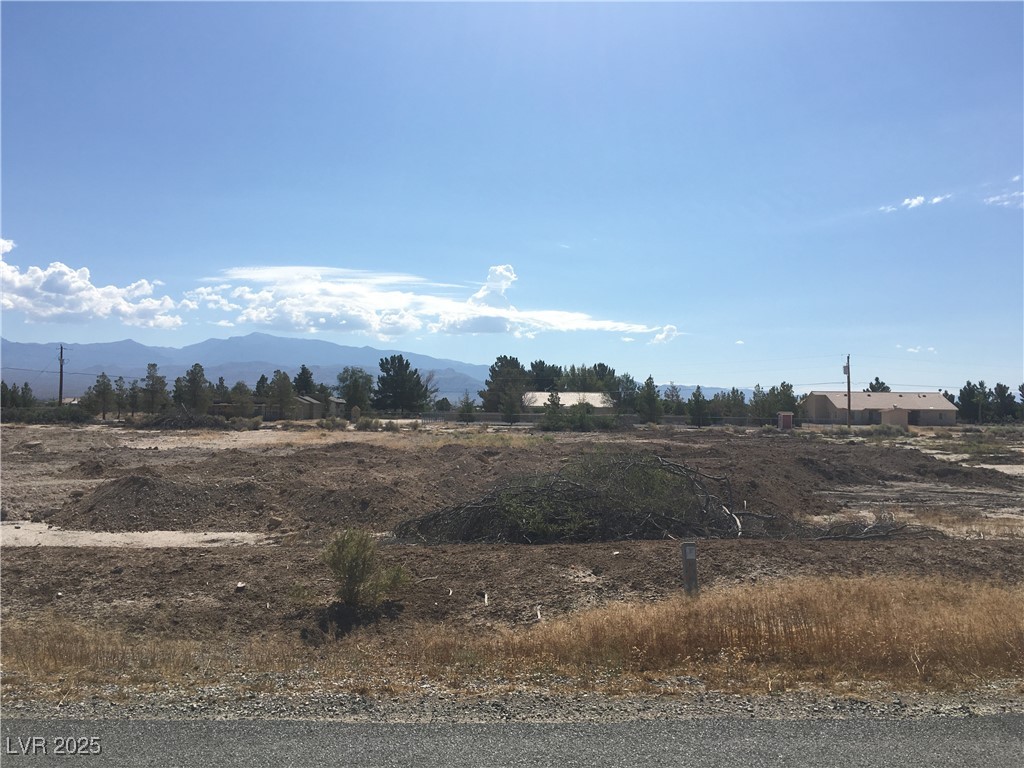 Photo 12 of 13, 2241 S Toiyabe Avenue