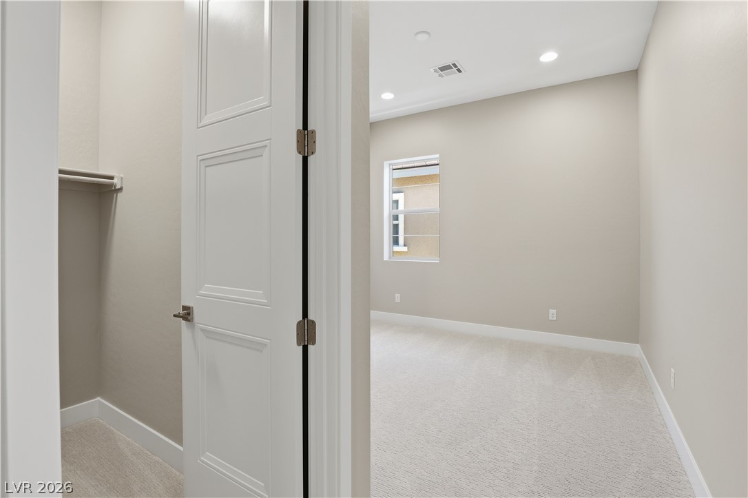Photo 13 of 34, 97 Vernalis Avenue
