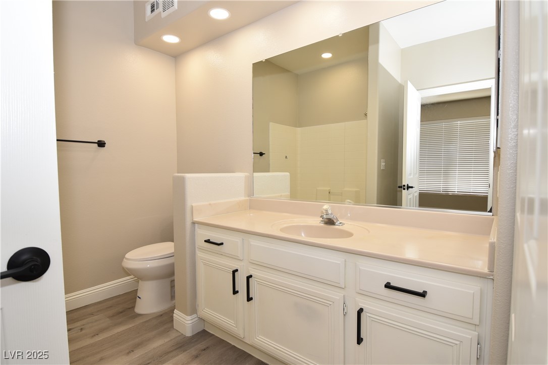 Photo 16 of 23, 7155 S Durango Drive #207