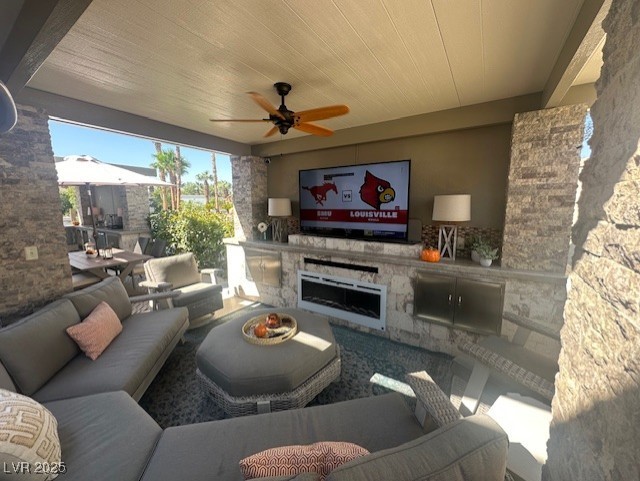 Photo 2 of 8175 Arville Street #4