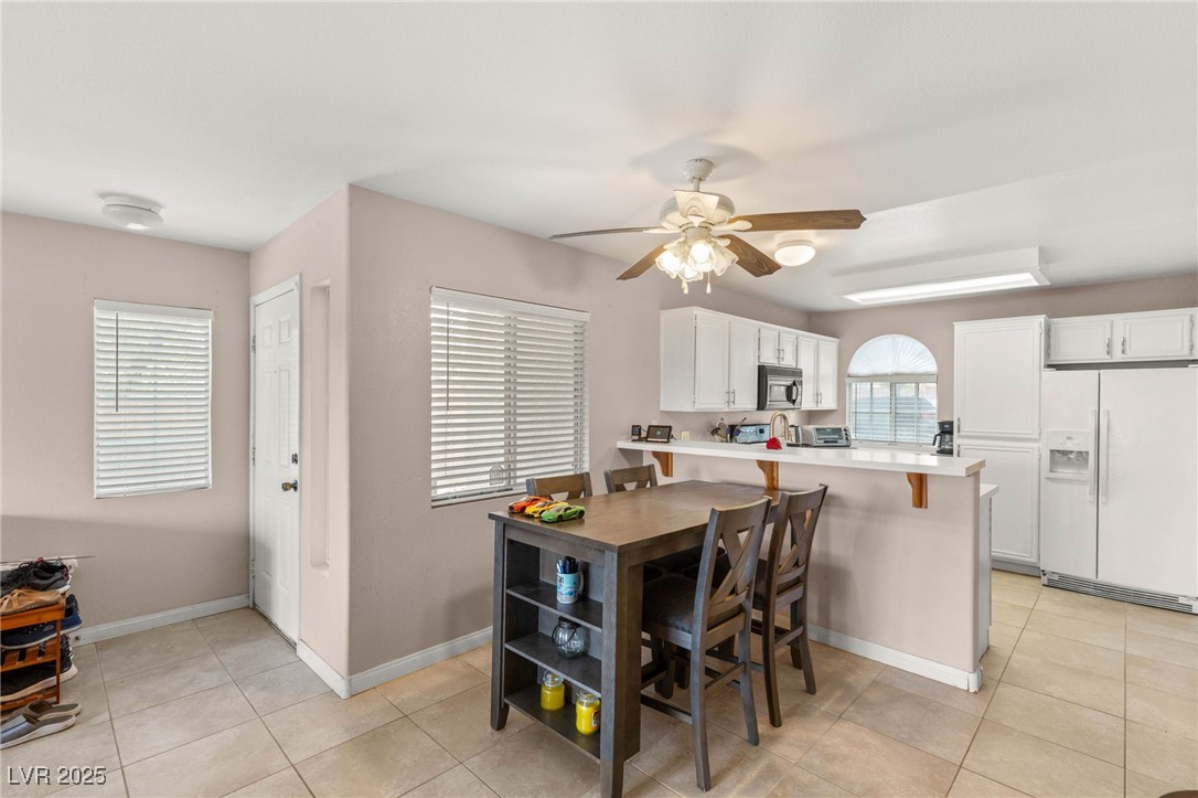 Photo 11 of 40, 3125 N Buffalo Drive #1103