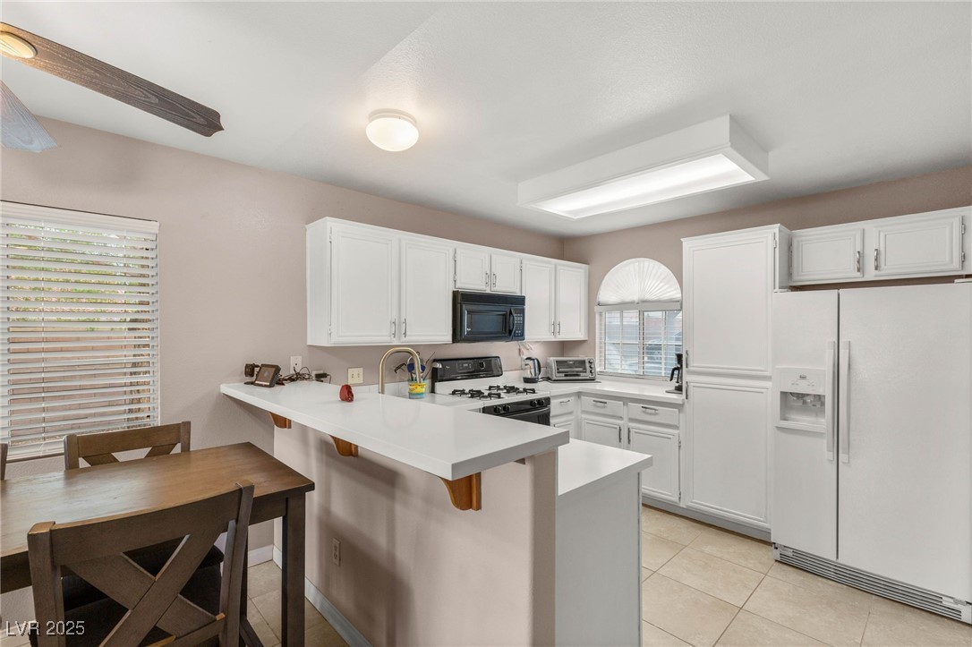 Photo 13 of 40, 3125 N Buffalo Drive #1103