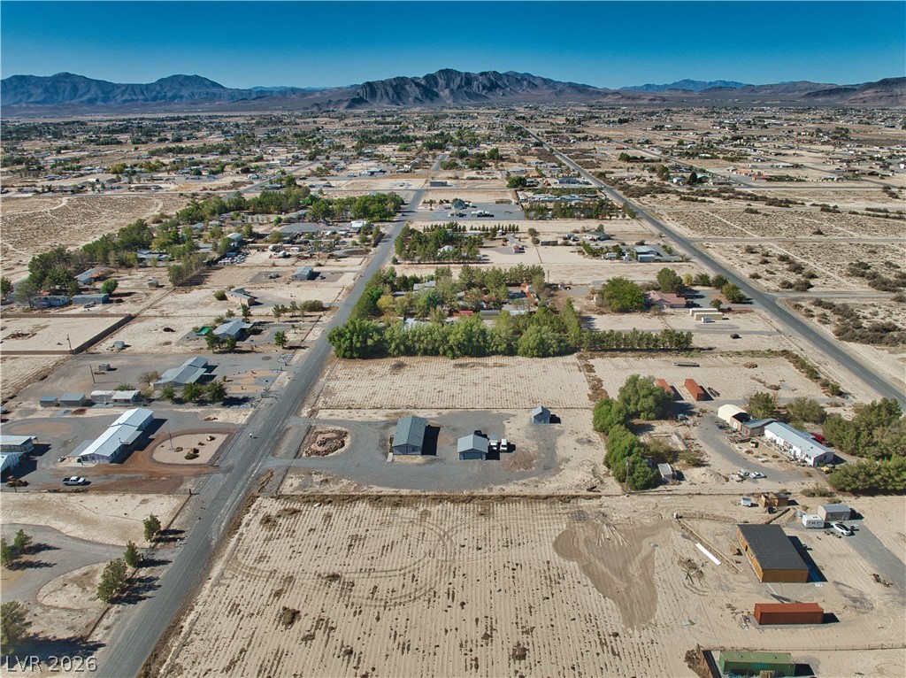 Photo 11 of 16, 620 W Janet Lane