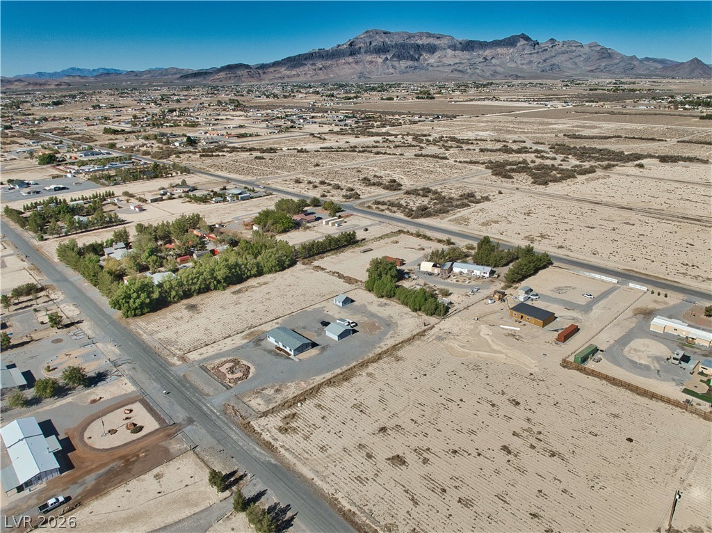 Photo 12 of 16, 620 W Janet Lane