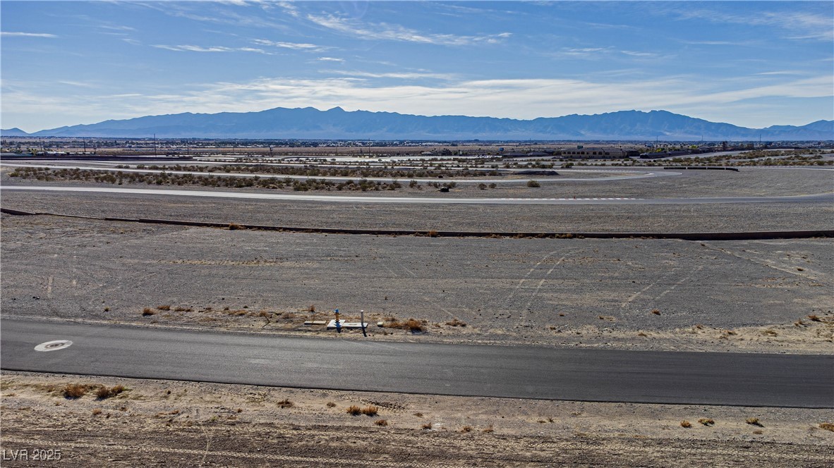 Photo 10 of 52, 3126 S Spring Mountain Boulevard
