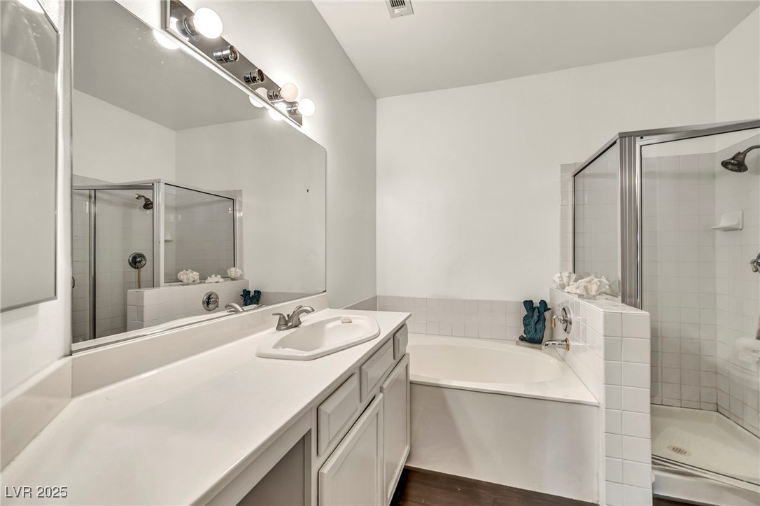 Photo 11 of 15, 2050 W Warm Springs Road #3721