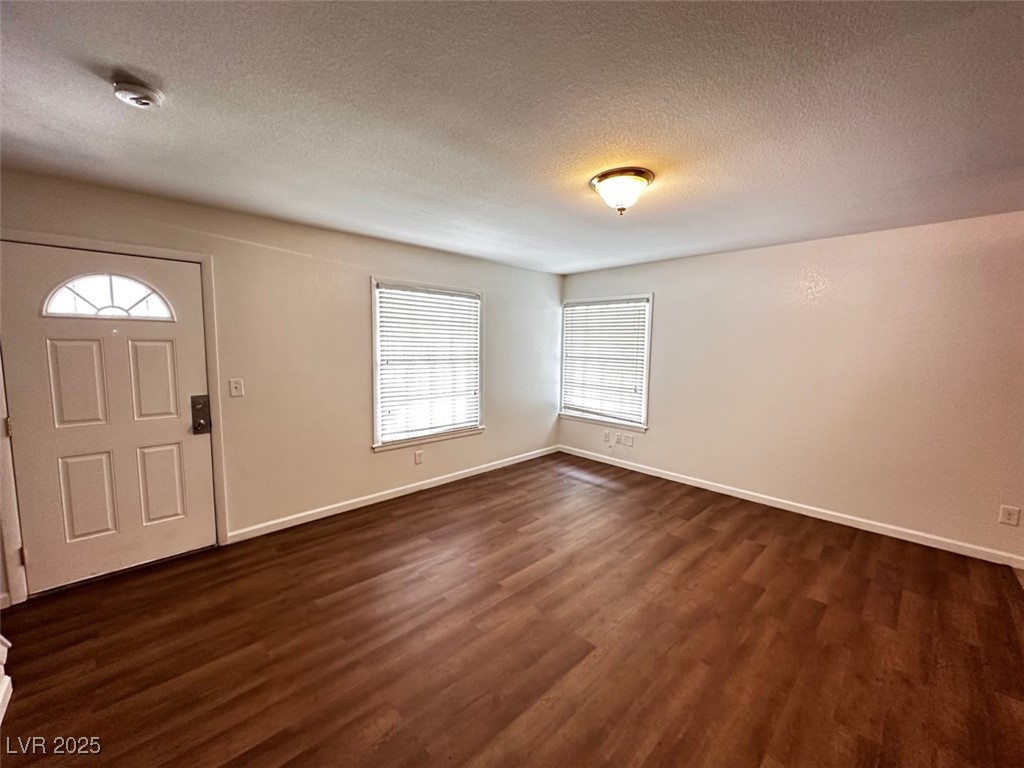 Photo 3 of 1309 Dorothy Avenue #2
