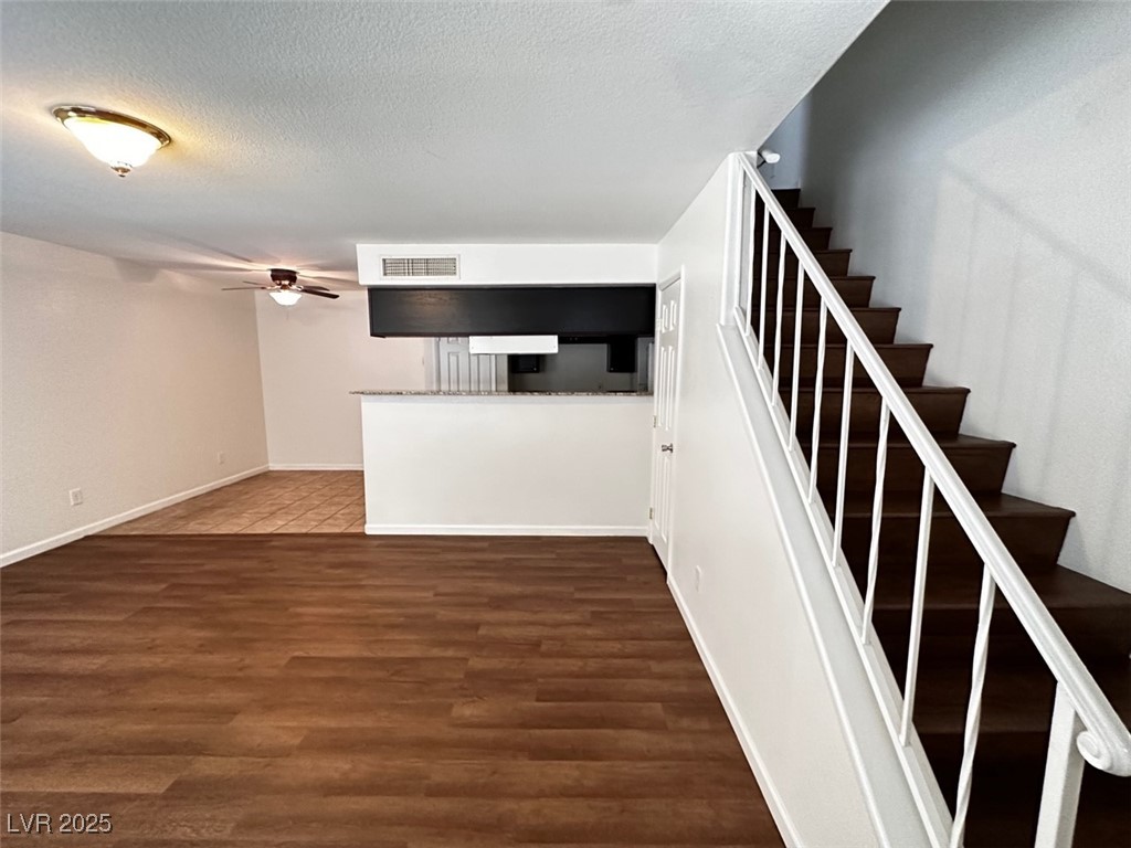 Photo 4 of 1309 Dorothy Avenue #2