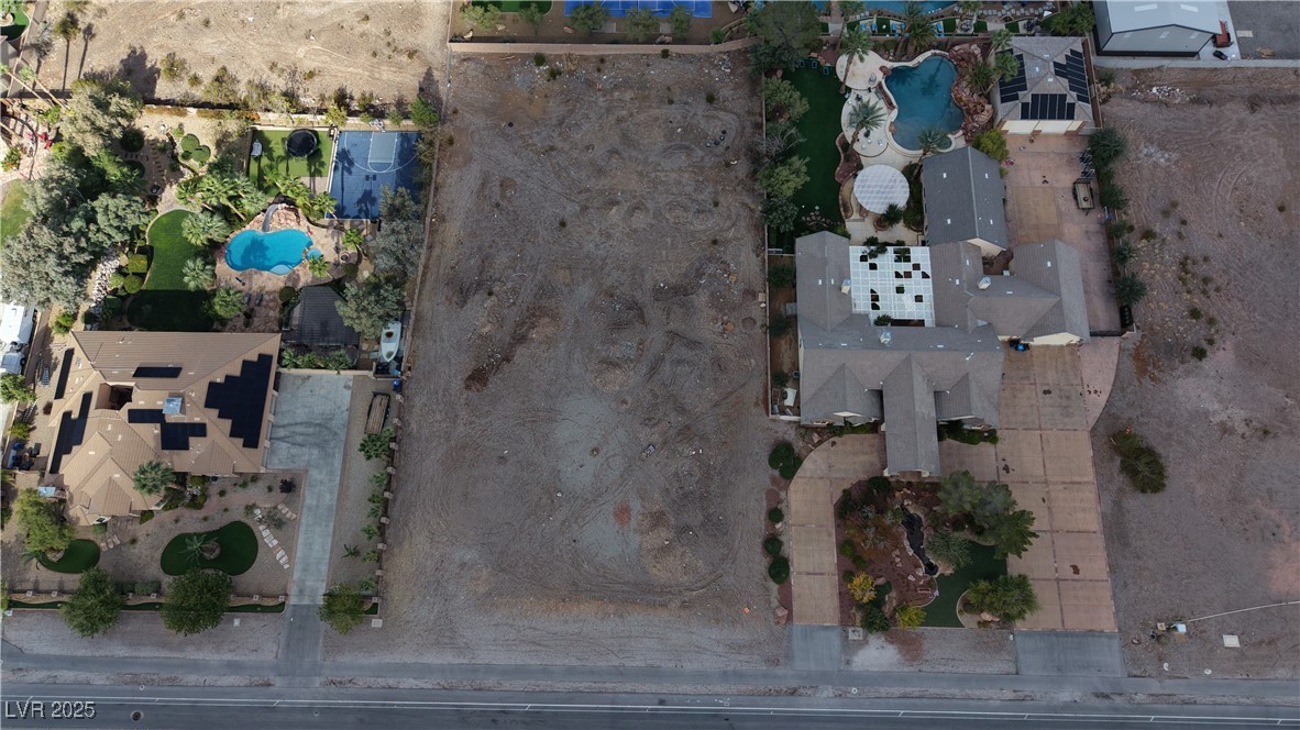 Photo 8 of 11, 430 Paradise Hills Road