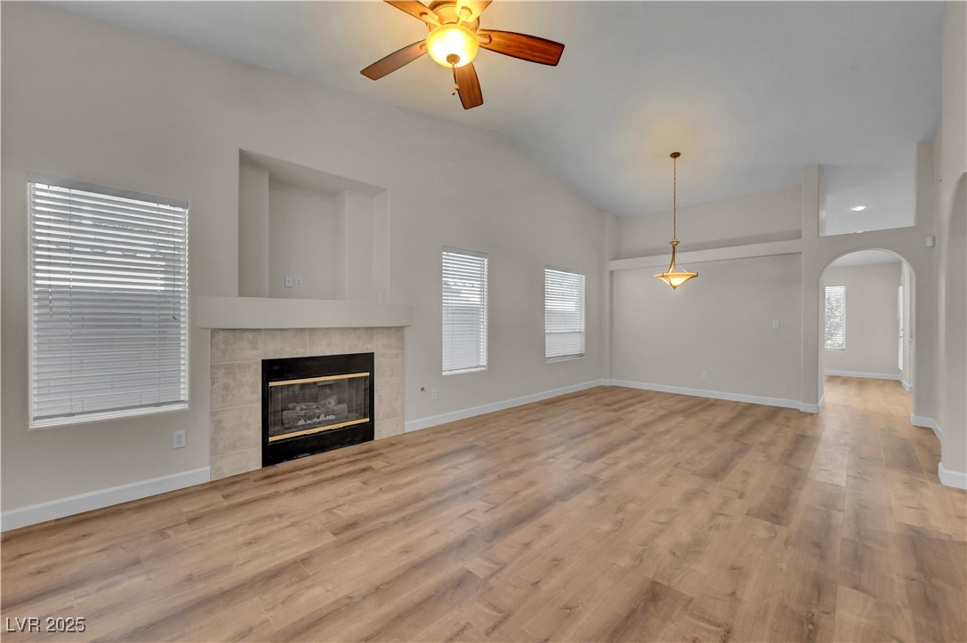 Photo 6 of 28, 1507 Camino Summit Avenue