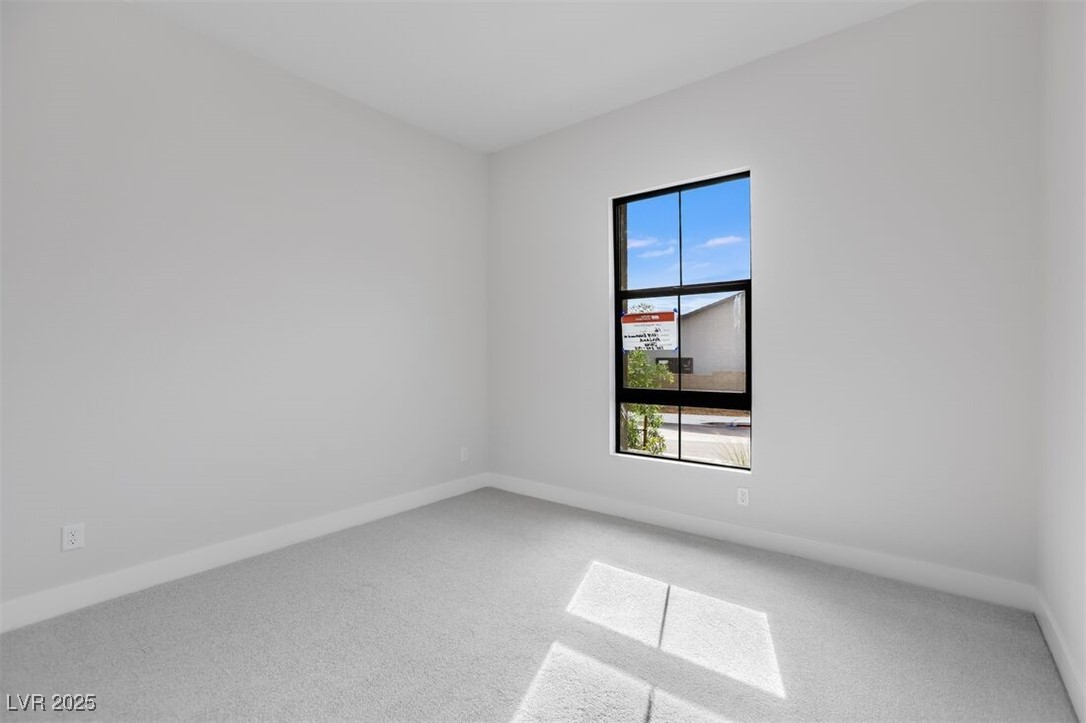Photo 21 of 40, 12218 Elderwood Street