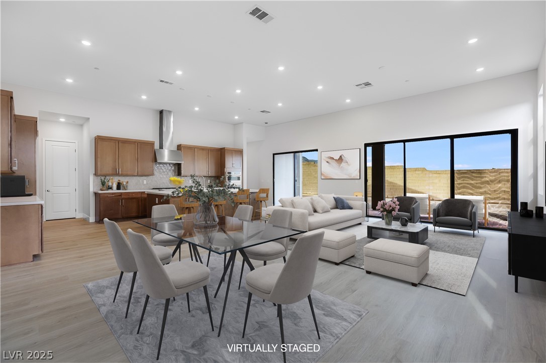 Photo 3 of 12218 Elderwood Street